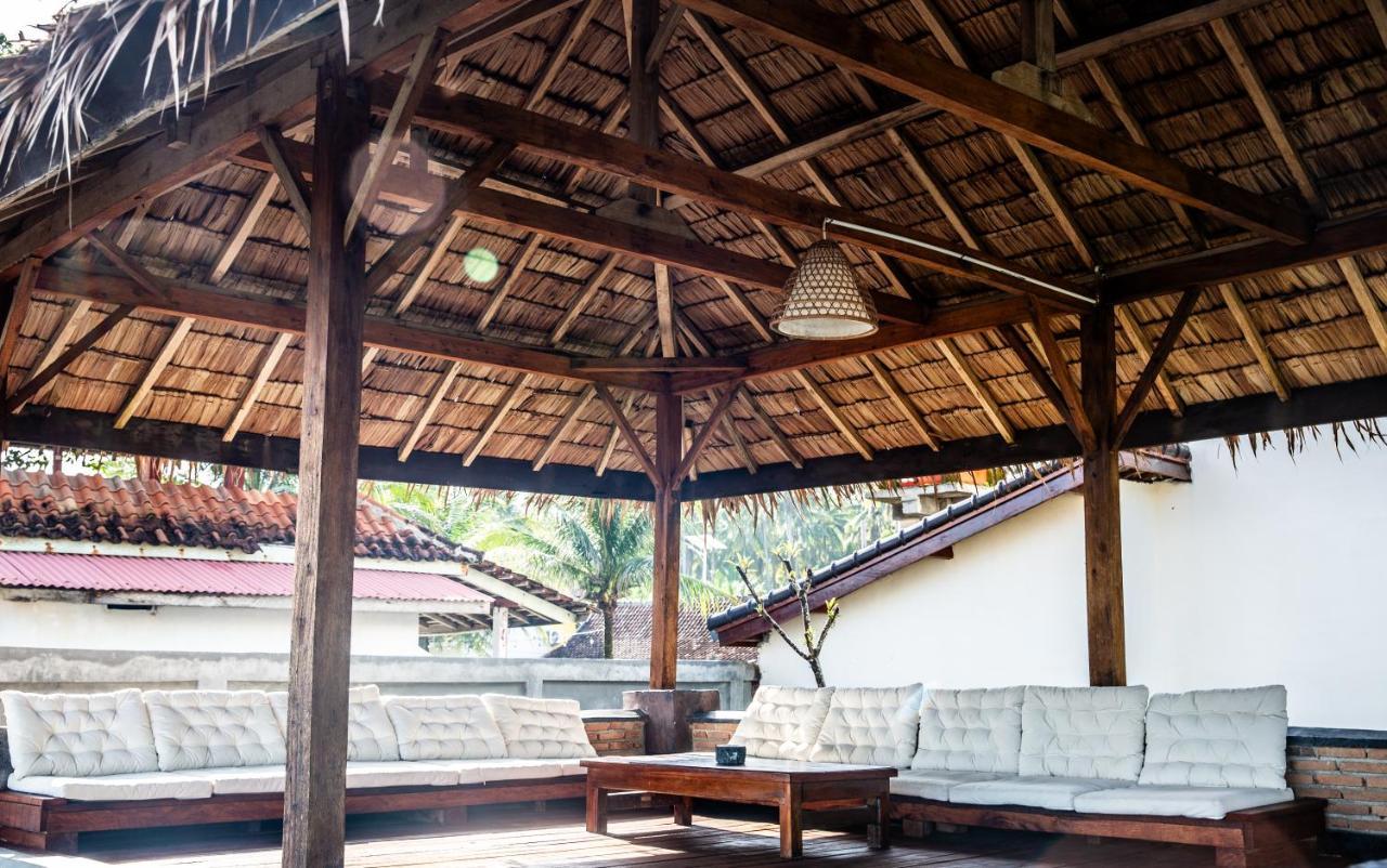 The Ujung Bocur Bungalows Krui Екстер'єр фото