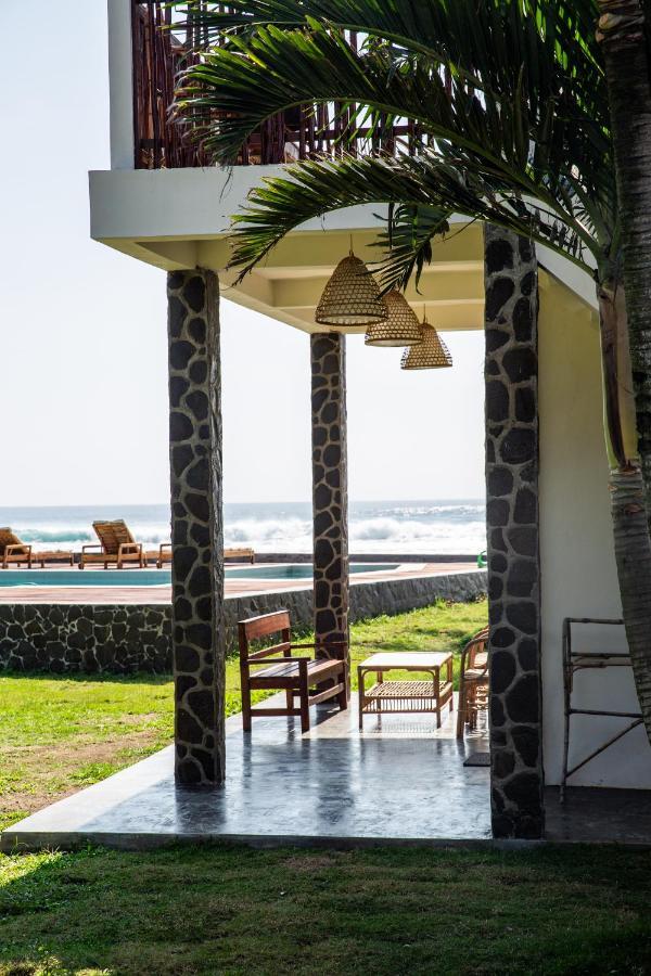 The Ujung Bocur Bungalows Krui Екстер'єр фото
